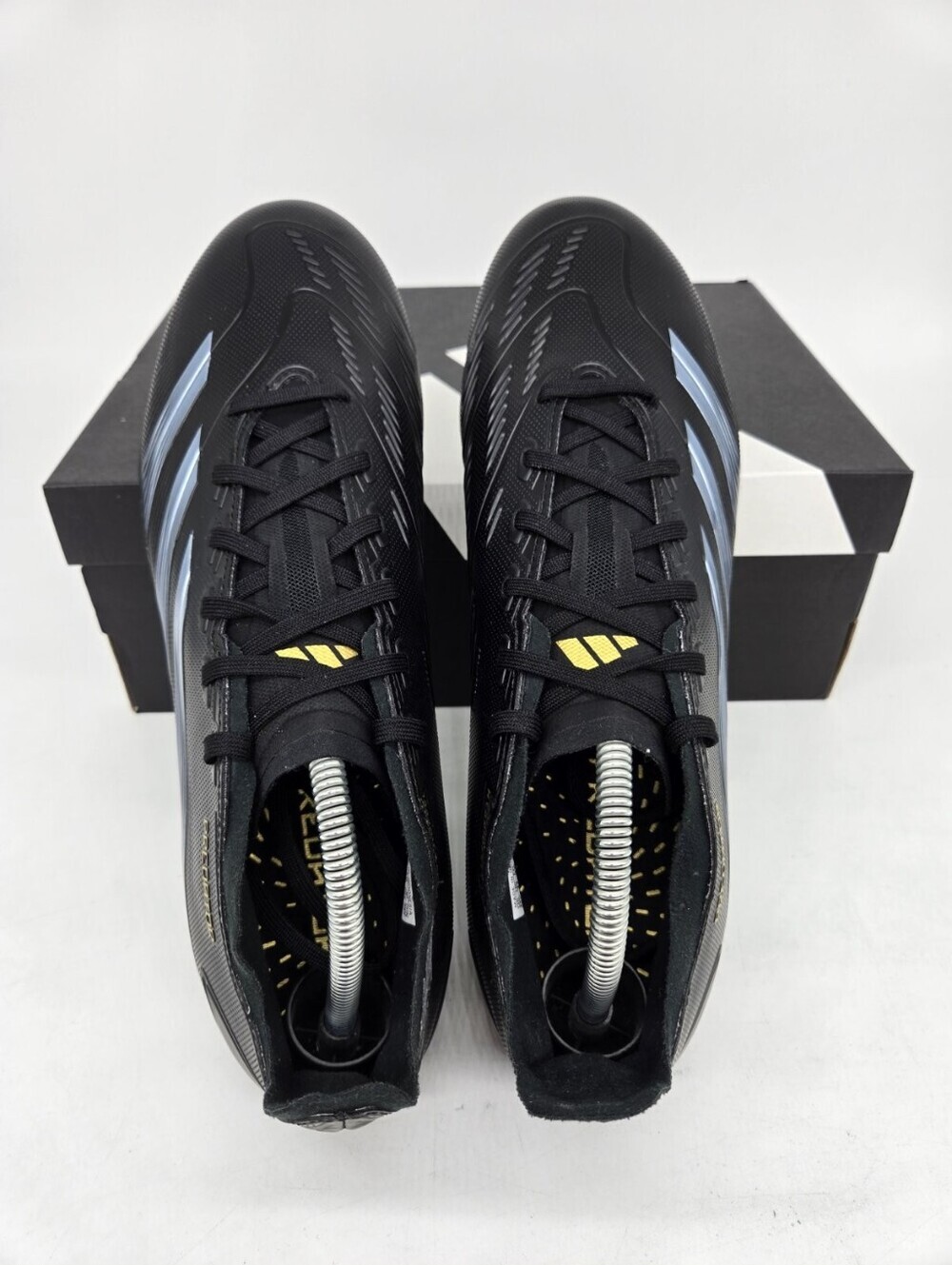 adidas Men's Predator Pro FG IF6347 Soccer Cleats Shoes Size 11.5 - Picture 6 of 8